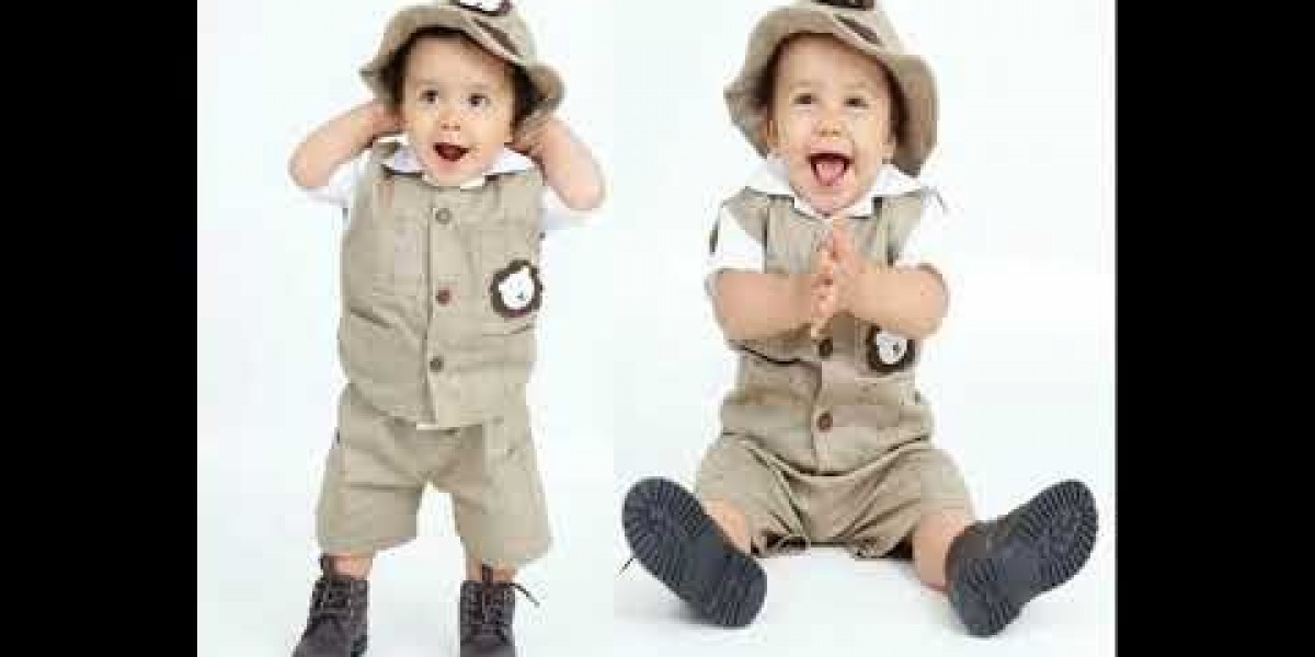 Amazon com: Simple Joys by Carter's Baby Boys' 4-Piece Jacket, Pant, and Bodysuit Set : Clothing, Shoes & 